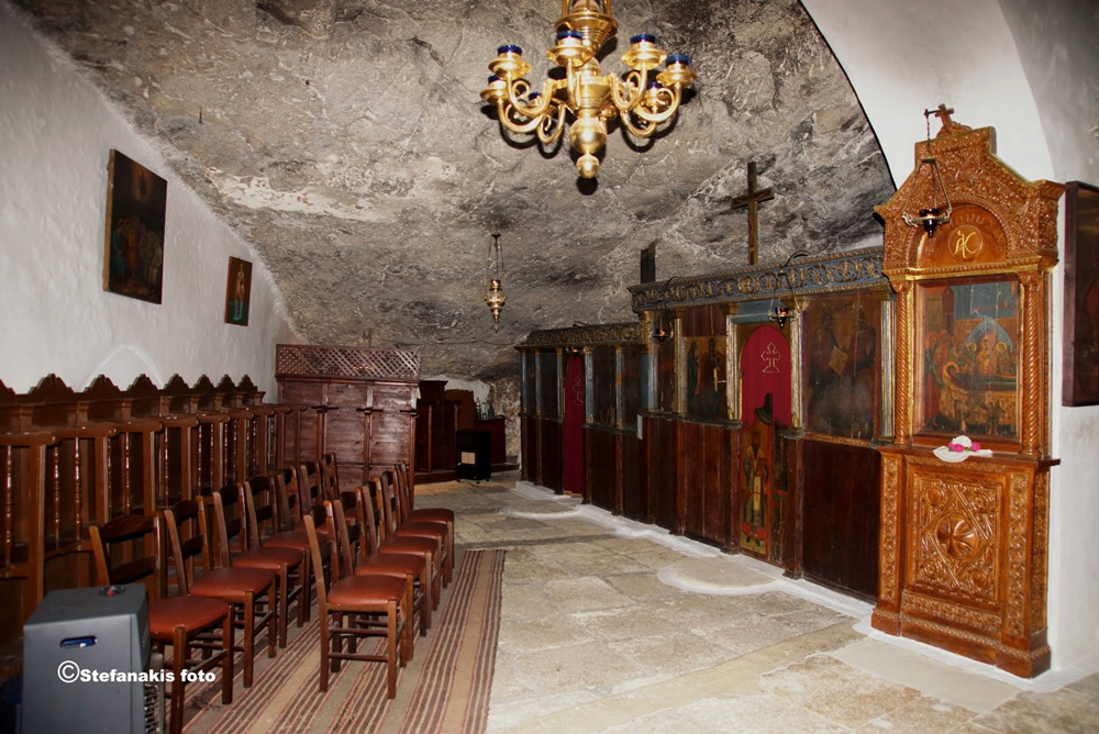 Σπηλιώτισσα